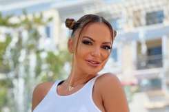 Andreea Antonescu, despre rolul de mamă singură: „Mă trezesc în fiecare zi la 5 dimineața”