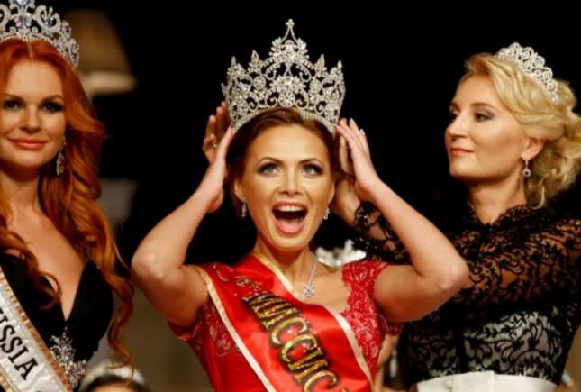 Missis Rusia 2015 este mamă a 6 copii