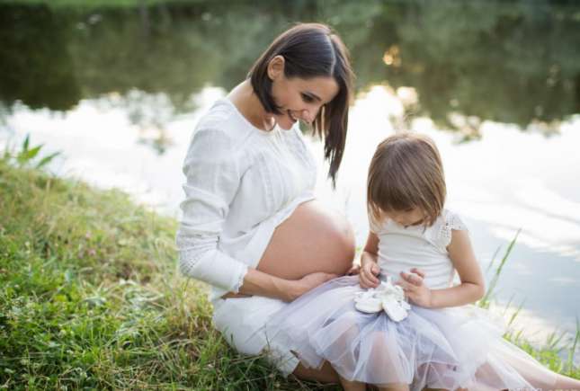 Lilu a postat prima poză după naștere cu numele fetiței