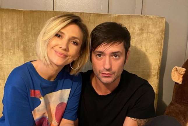 (FOTO) Ce casă frumoasă au Adela Popescu și Radu Vâlcan: Nu e o casă clasică