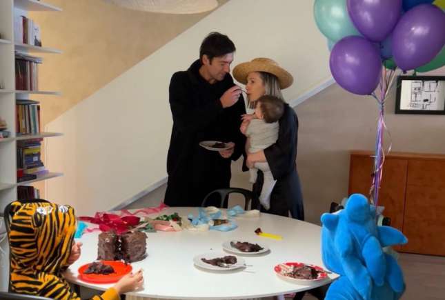 Ce surpriză i-a făcut Adela Popescu soțului ei de ziua lui. Radu Vâlcan a rămas impresionat