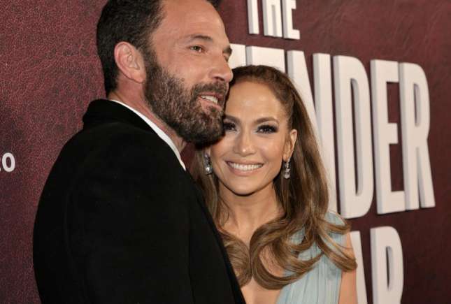 (Foto) Cum arată casa fabuloasă pe care Jennifer Lopez și Ben Affleck o vor cumpăra cu 50 de milioane de dolari
