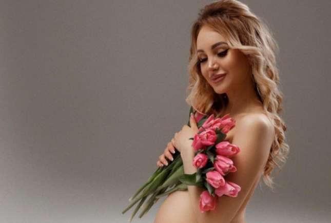 Bloggerița și interpreta Kătălina Rusu a născut