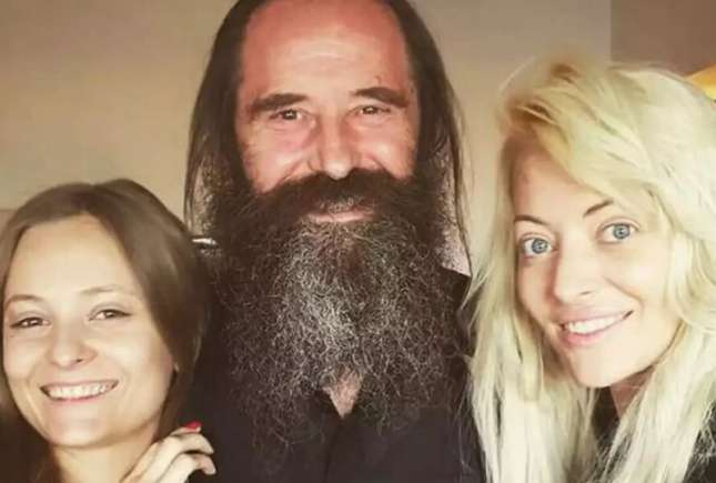 Ce se întâmplă cu tatăl artistei Delia. Toată familia este în alertă