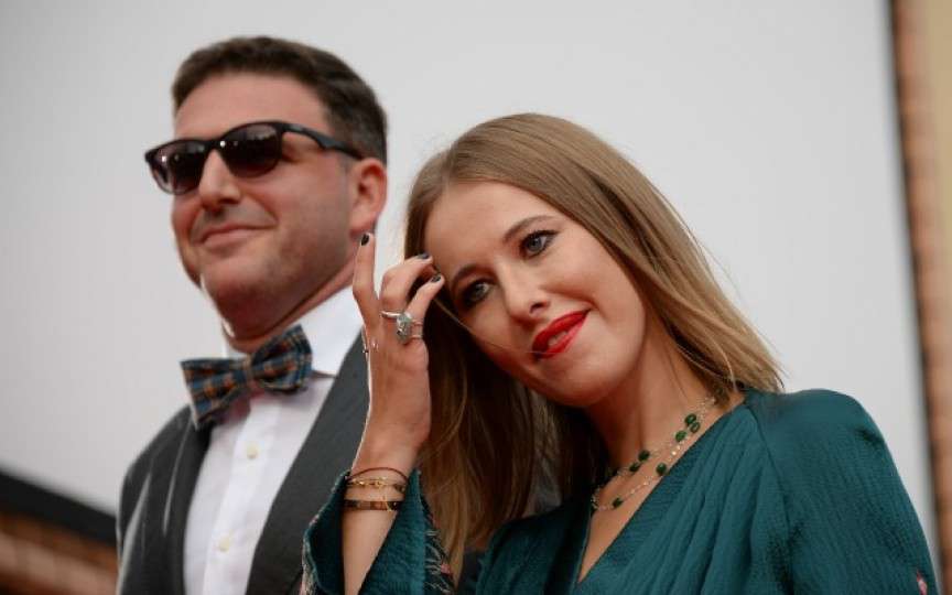Burtica Kseniei Sobchak din ce în ce mai evidentă