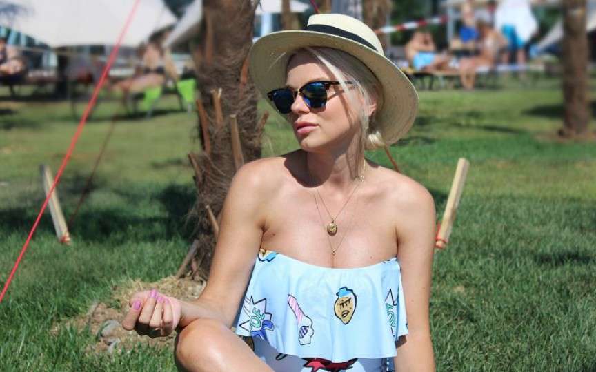 Sfaturi de la Jojo - Cum să te bronzezi în sarcină