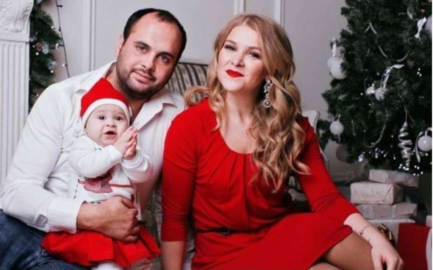 Karizma și-a felicitat fostul soț printr-un mesaj public