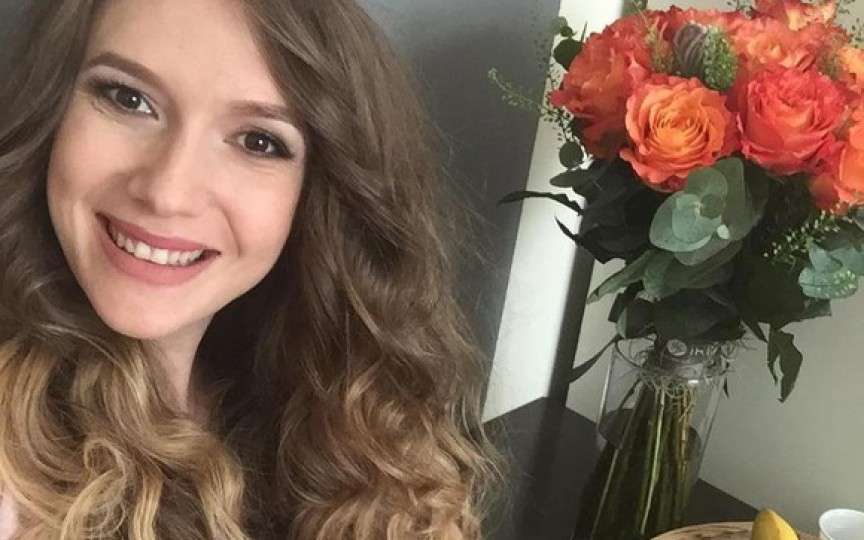Adela Popescu a scăpat deja de 10 kilograme într-o lună după naștere