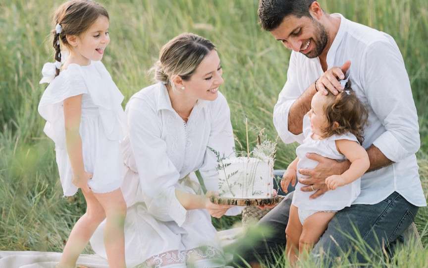 Laura Cosoi despre perioada postpartum: Eram ca un animal cu puiul, geloasă pe Cosmin și dacă o lua de lângă mine și o ducea în camera de alături