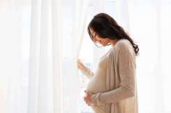 Top 7 întrebări despre mișcările bebelușului în sarcină – răspunde medicul obstetrician-ginecolog