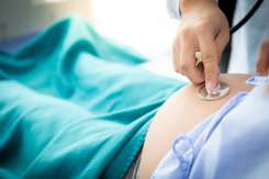 Polihidramnios sau acumularea în exces a lichidului amniotic, în sarcină. Cauze, simptome și riscuri