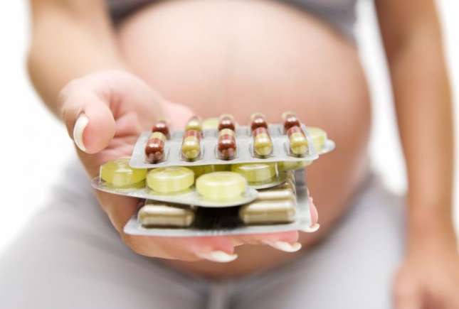 Ce pastile nu ai voie să iei în sarcină și care sunt cele sigure? Răspunde medicul ginecolog