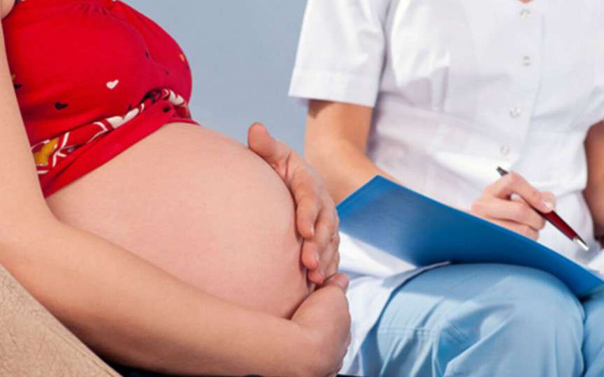 Hemoroizii – o problemă pentru gravide și femeile care au născut, dar care poate fi depășită