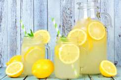 Băutura făcută în casă care te va ajuta să-ți detoxifici ficatul și să scapi de kilogramele nadorite