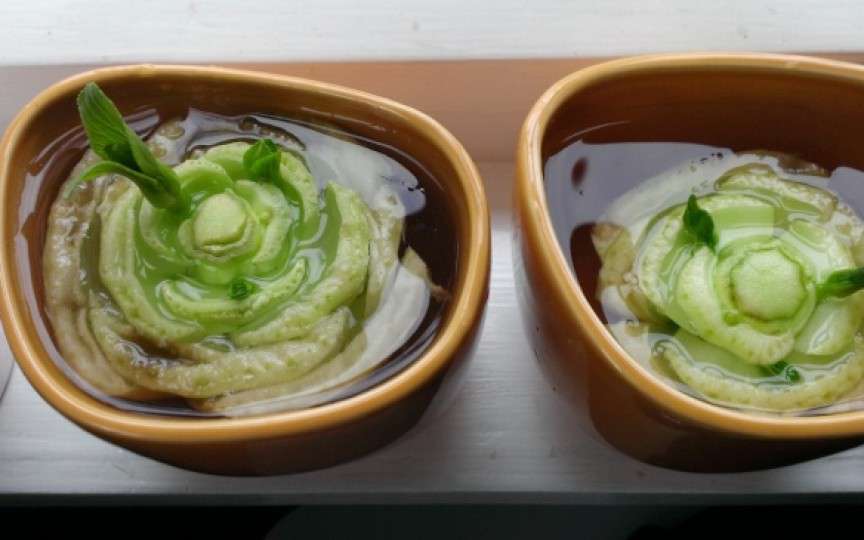 8 legume pe care după ce le cumperi le poţi creşte acasă