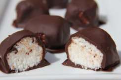 Desert delicios și sănătos pentru copii: brânzică glazurată făcută acasă