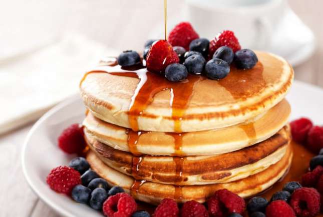 Clătite americane – rețetă de pancakes pufoase