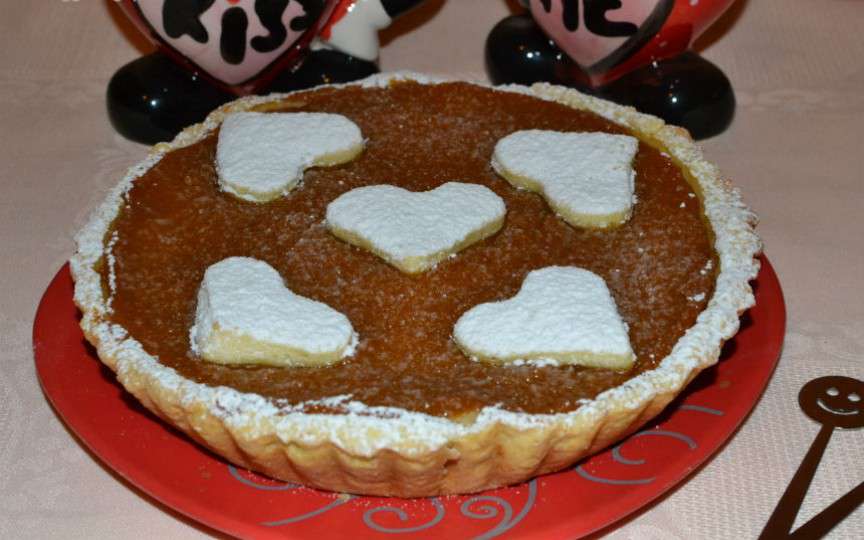 Un desert delicios pentru un mic răsfăț în doi: Tartă îndragostită cu dovleac
