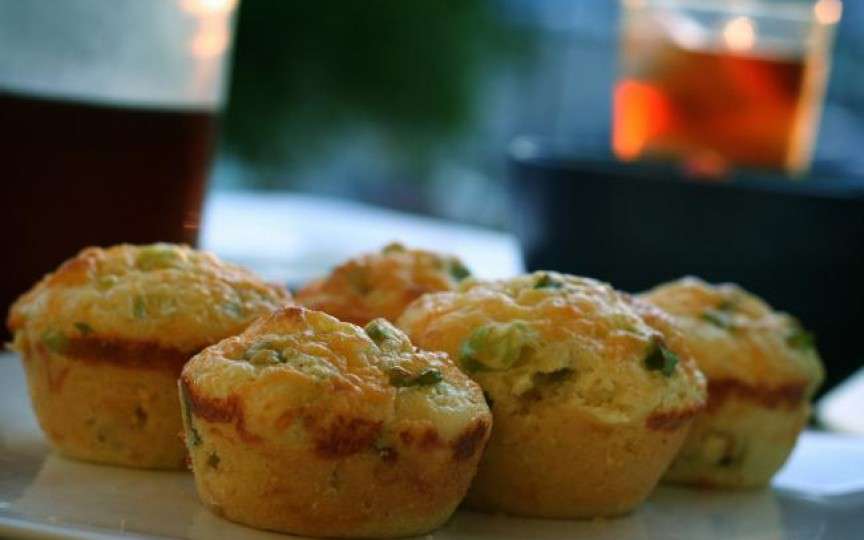 Un altfel de aperitiv – brioșe cu porumb