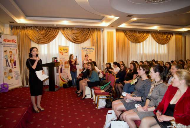 Glume, cadouri şi informaţii utile la o ŞEZĂTOARE de 1 aprilie
