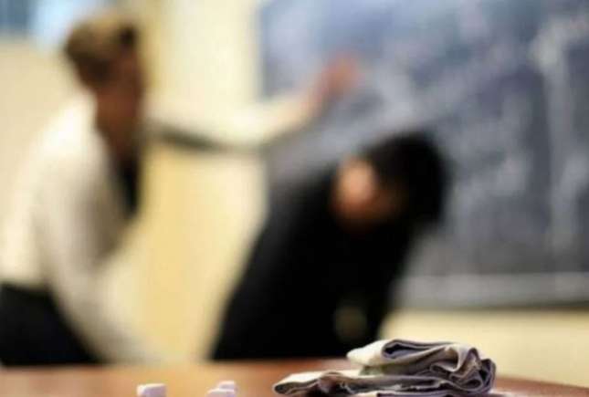 Caz șocant în Rîșcani: Elev cu autism, agresat de învățătoare. Ministerul a demis cadrul didactic (video)