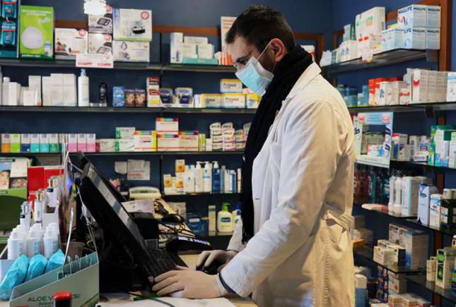 OMS: Recomandăm paracetamol, NU ibuprofen, persoanelor suspecte de coronavirus