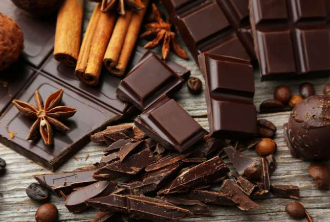 Medic nutriționist despre cum reducem numărul de calorii din ciocolată