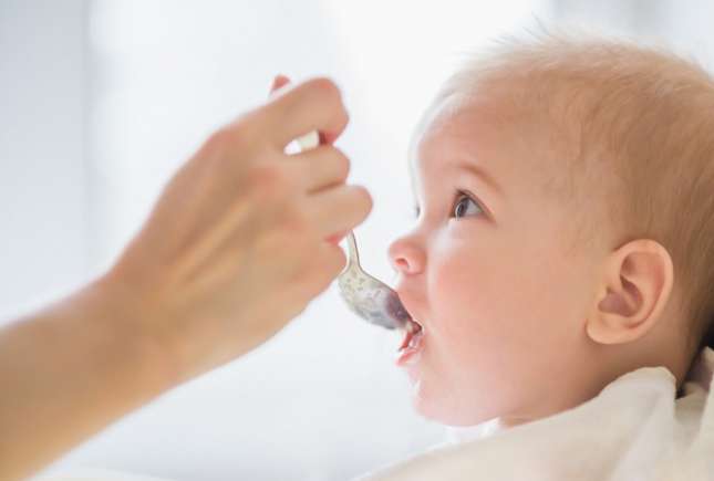 Alimentele care conțin metale grele pot crește riscul de autism la copiii mici
