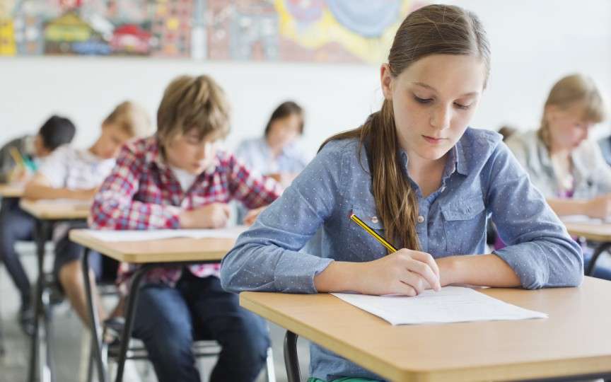 Despre sistemul de educație din SUA: Nimeni nu-ţi cere cadouri, perdele ori bani!