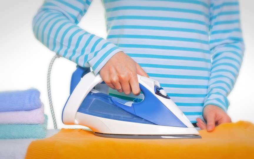 Sfaturi utile de la profesioniști pentru călcarea rapidă a rufelor