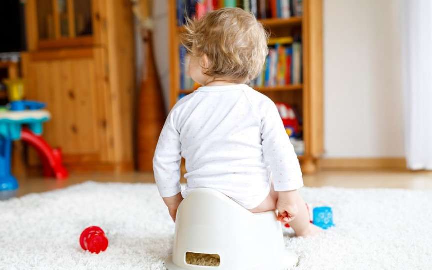 Hematuria sau urinarea cu sânge, la copii. Simptome și tratament
