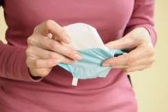 Menstruația după naștere: ce e normal și când să ne îngrijorăm?