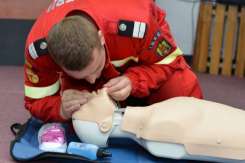 Medic specialist în medicina de urgență: 9 greșeli de prim ajutor care sunt doar mituri periculoase