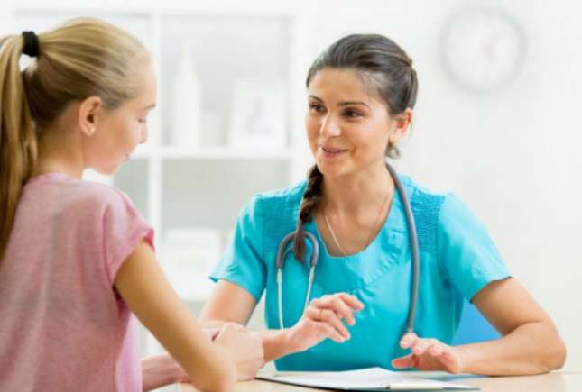 Prima vizită la ginecolog a adolescentei - sfaturi pentru mame de la specialist