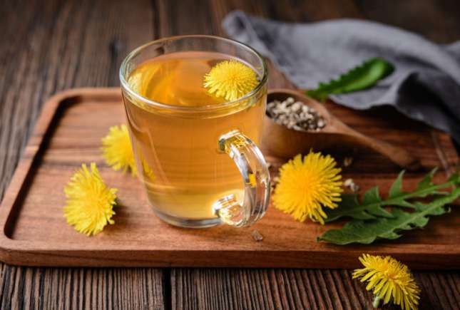 5 ceaiuri pentru rinichi care previn calculii renali și infecțiile urinare