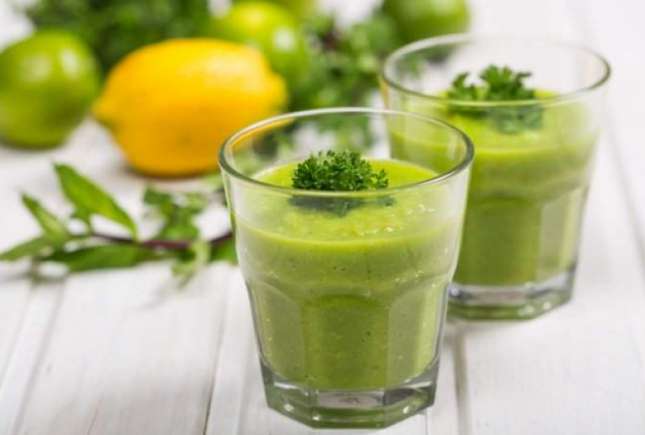 Sucul care îți poate curăța ficatul în numai trei zile. Ai nevoie de câteva ingrediente banale