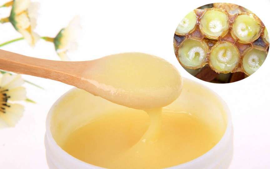 Extraordinarele beneficii pentru organism pe care le are lăptișorul de matcă