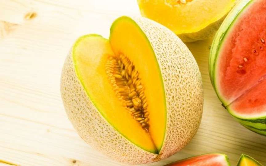 Pepene roșu versus pepene galben. Ce avantaje are fiecare!