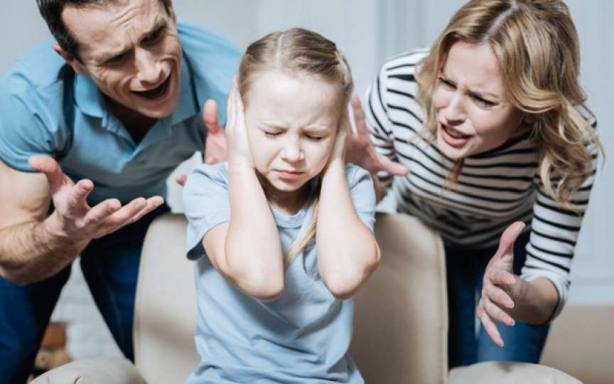 Opinia unei mame: Pe mine mă enervează la culme îmbinarea de cuvinte adresate copiilor - să fii cuminte!