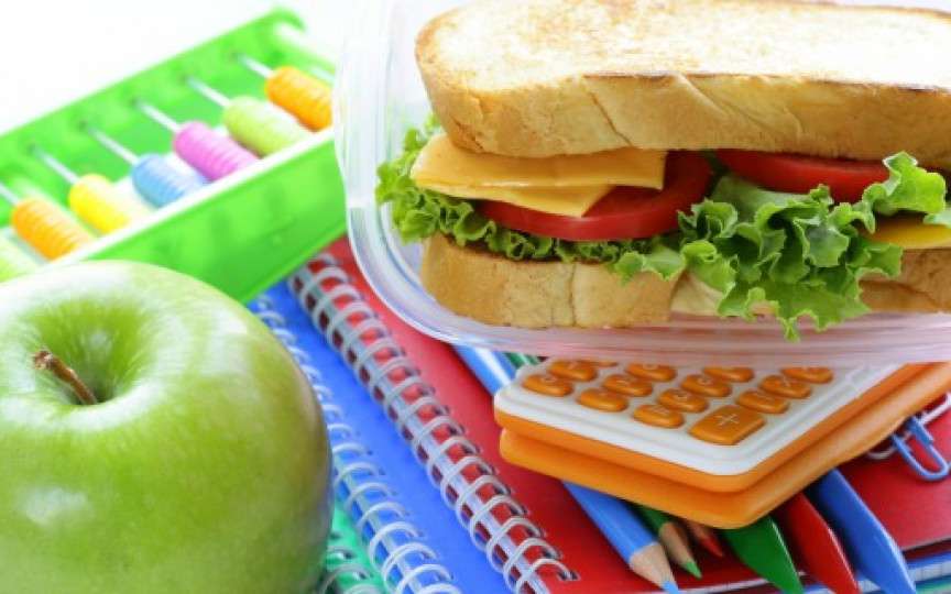 VOX: Află ce rol ar trebui să joace școlile în educarea copiilor despre alimentație și obiceiuri sănătoase