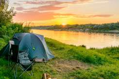 Motive pentru care ar trebui să mergi mai des în camping