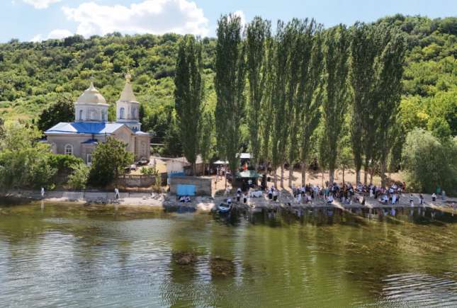 Riviera Nistrului – Marea Moldovei unde vara nu arde, ci te răsfață