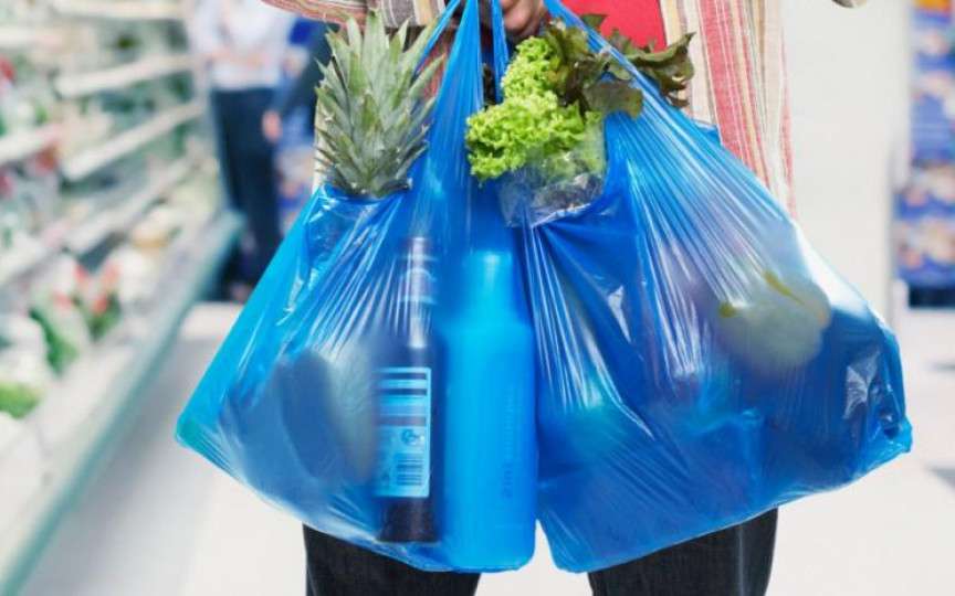 Câte lucruri interesante poți să faci cu pungile vechi de plastic