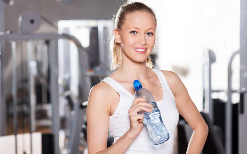 Importanța consumului de apă înainte, în timpul și după sport