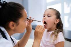6 cele mai frecvente infecții bucale la copii