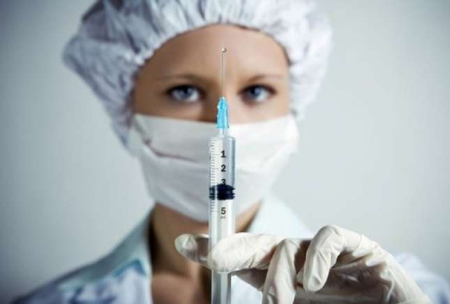 Cele mai frecvente mituri legate de vaccinare auzite de la părinţi în cabinetele pediatrilor