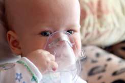 Pediatrul Mihai Craiu: Nu mai puneți dexametazonă în aerosoli! Nu se recomandă nicăieri în lume!
