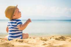 Pediatru Mihai Craiu: Cum se calculează durata unei zile de plajă pentru o familie cu copii mici