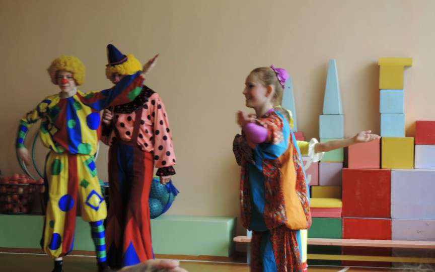 Spectacolele teatrale contra cost în grădinițe sunt interzise