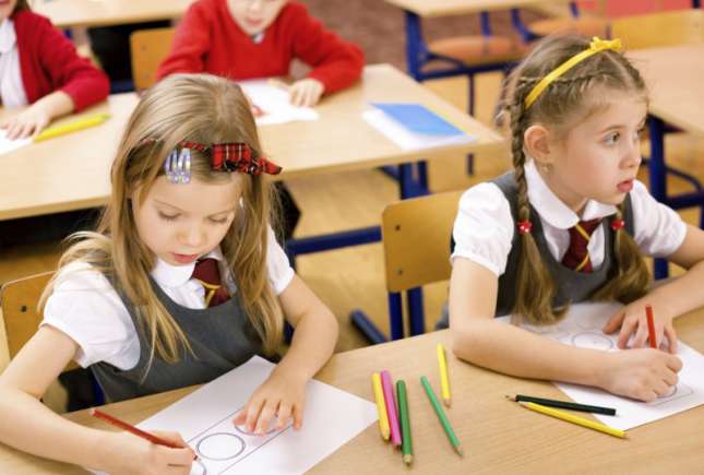 Ce trebuie să ştii despre înscrierea copilului în clasa I
